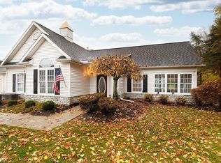 3235 Elizabeth Dr UNIT 48, Perry, OH 44081