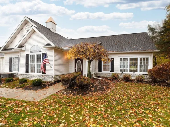 3235 Elizabeth Dr Unit 48, Perry, OH 44081