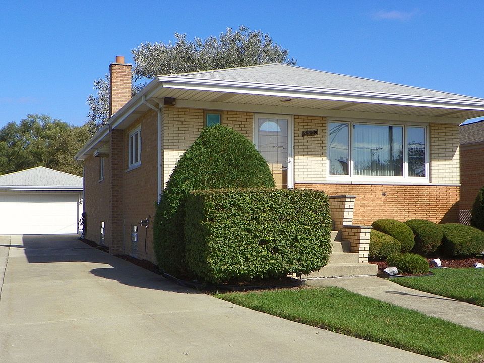 1st image of 2960 W 102nd Pl