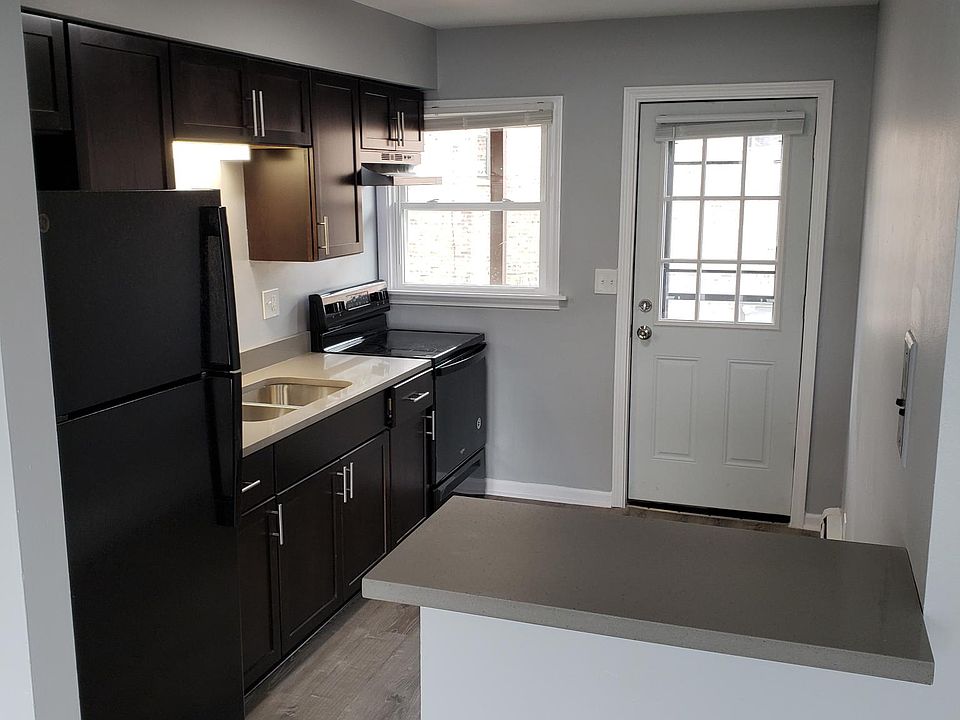 1st image of 5931 W 16th St Unit 9
