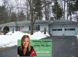 40 Garrison Rd, Queensbury, NY 12804