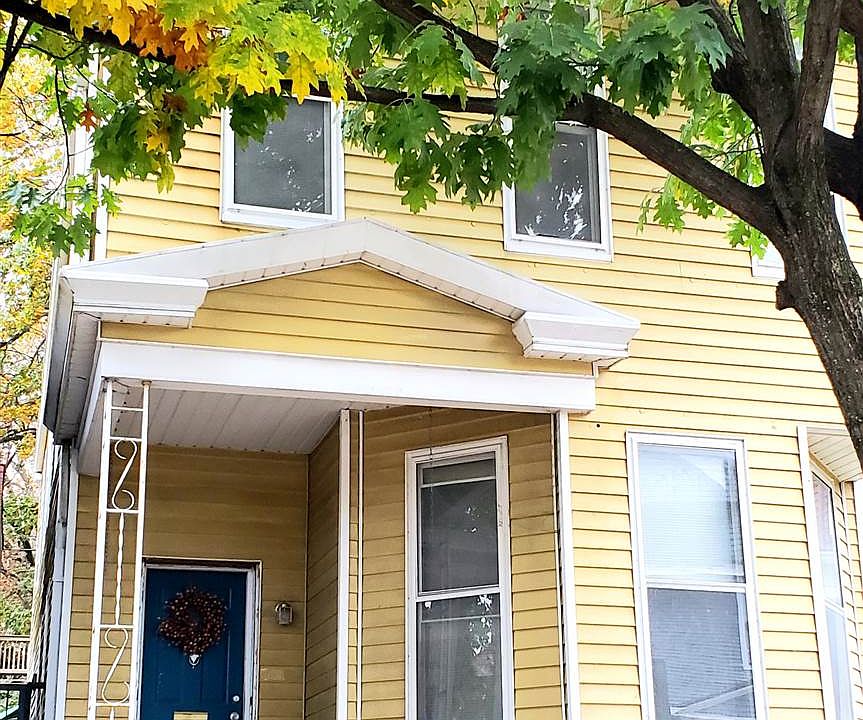 1st image of 517 SE 2nd St