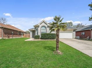 22614 Willow Branch Ln, Tomball, TX 77375