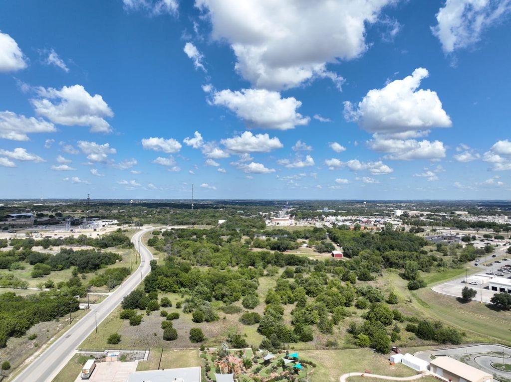 1945 Tin Top Rd, Weatherford, TX - View 4