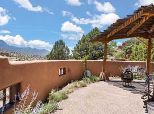 6 Las Huertas Rd, Placitas, NM 87043