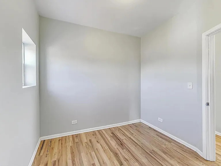 1525 W 17th St #4 — Photo 10