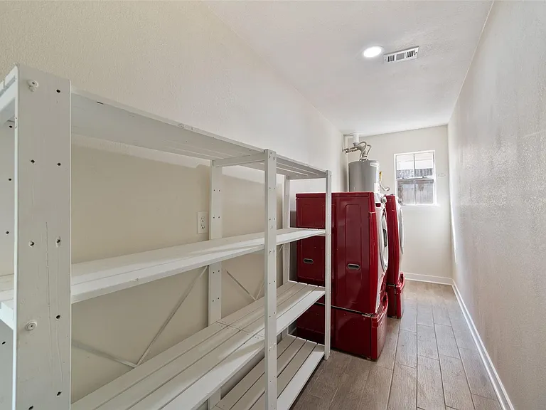 5410 Forest Trails Dr — Photo 24