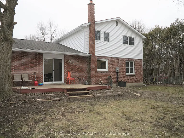 4 Meridene Cres E — Photo 41
