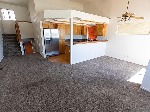 3rd image of 1155 Monterey Ave #B