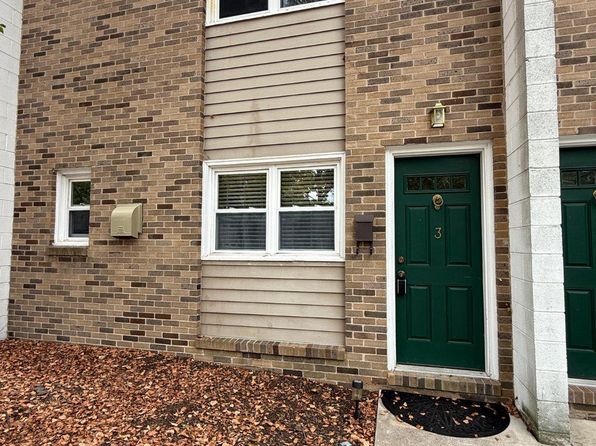 24-30 George St APT 3