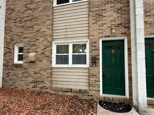 24-30 George St APT 3, Lawrence Township, NJ 08648