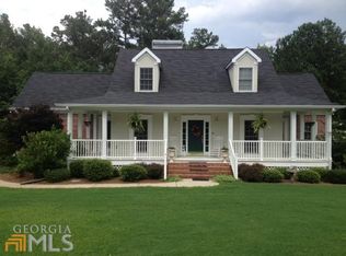 175 Eagles Nest Dr, Fayetteville, GA 30214