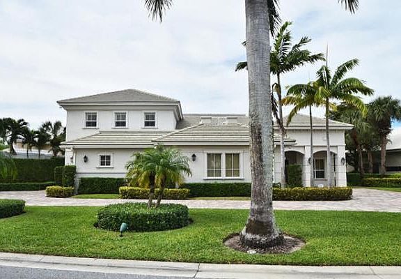 Home For Sale In St Andrews Country Club