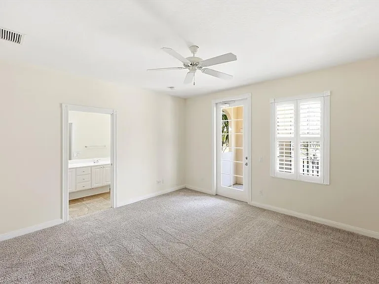 8108 Josefa Way — Photo 16