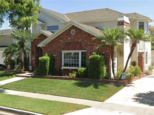 11632 Weatherby Rd, Los Alamitos, CA 90720