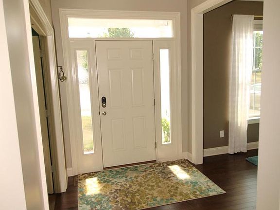4th image of 421 Georgiana Dr