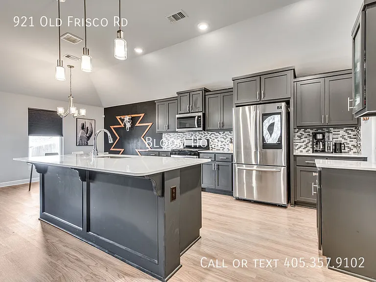 921 Old Frisco Rd — Photo 8