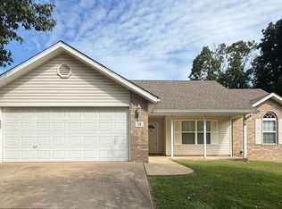 15 Pennine Ln, Bella Vista, AR 72714