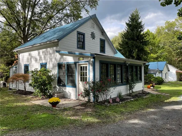 1414 State Route 52, Walden, NY 12586