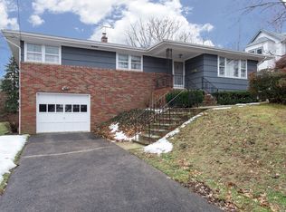 12 Alexander Ave, Montclair, NJ 07043