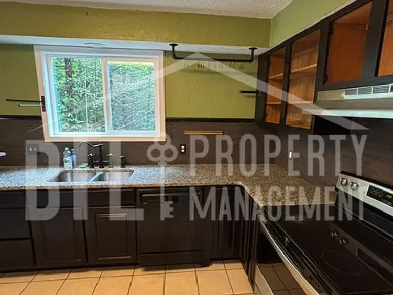 513 Lakewood Rd — Photo 18