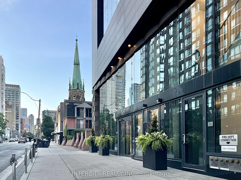 319 Jarvis St #2203 — Photo 2