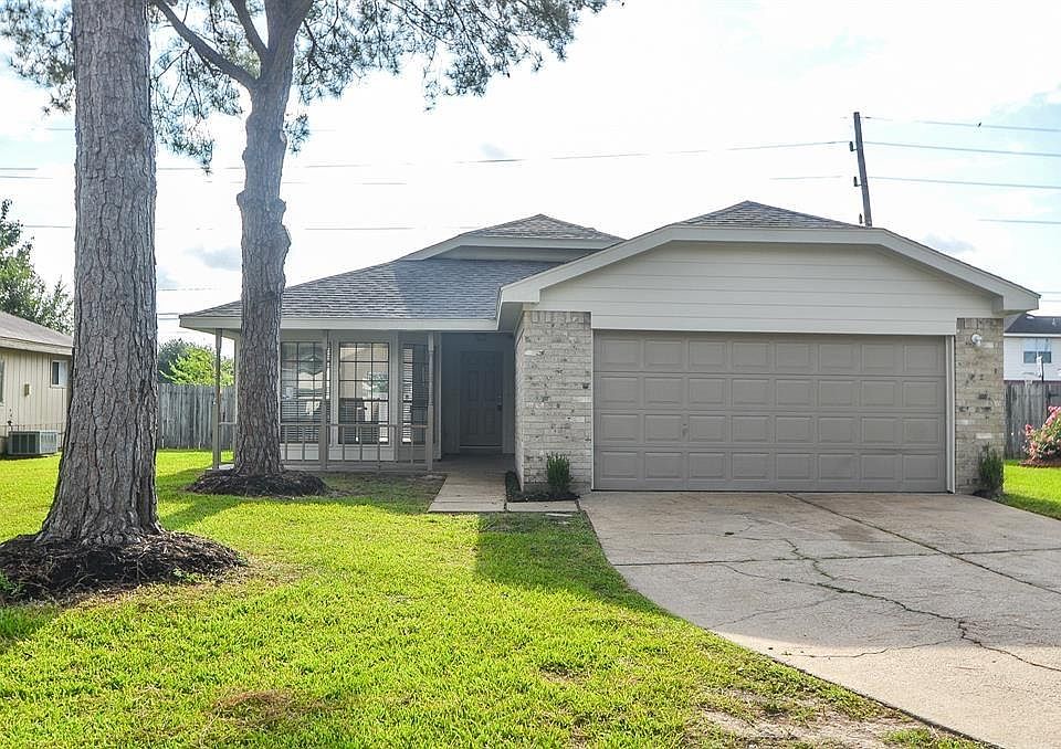 1st image of 8219 Vista Del Sol Dr