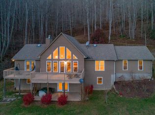 853 Lanterns Wick Trl, Sylva, NC 28779