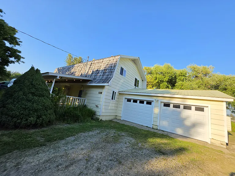 199 N Riley Creek Rd — Photo 7