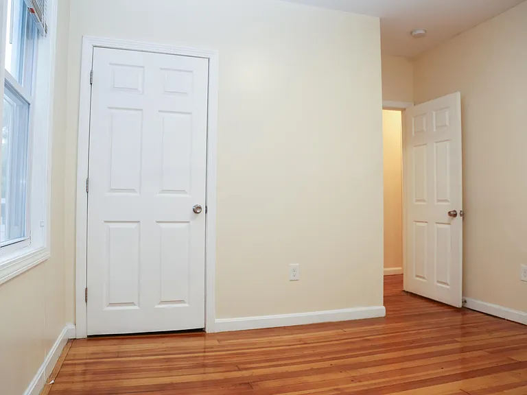 54 Bennett St #3 — Photo 18