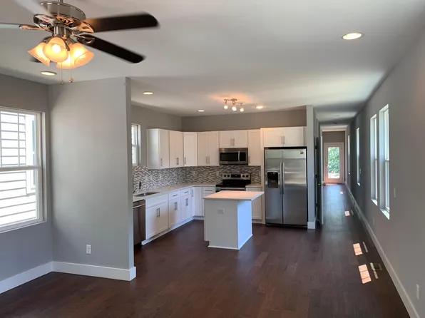1050 Zophi St, Nashville, TN 37216