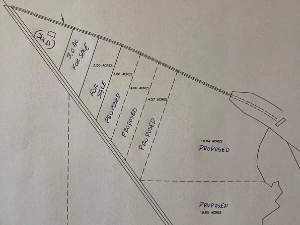 4 River Rd, Columbia, MS 39429