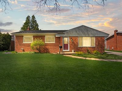14143 Bainbridge St, Livonia, MI, 48154