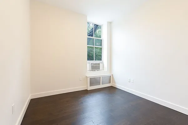 Rented by MNS | media 15