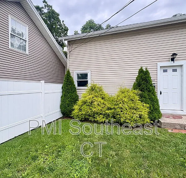 12 Fort Hill Rd #12.5 — Photo 3