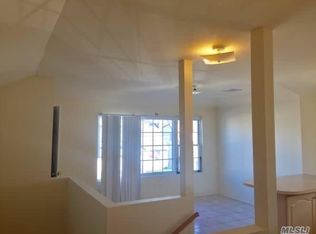 21934 143rd Ave, Springfield Gardens, NY 11413