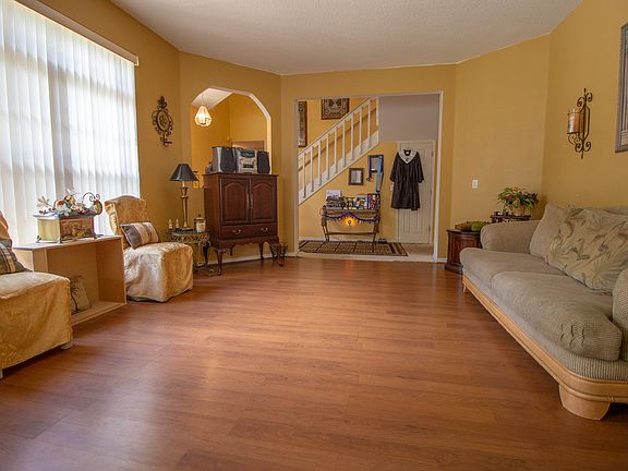 4th image of 7773 Belvoir Dr