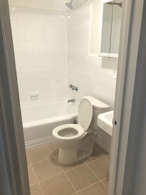 1st image of 47 Saint Nicholas Pl APT 1B