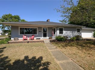 327 Church Ave SW, New Philadelphia, OH 44663