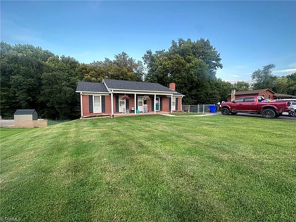 2nd image of 136 Wagoner Dr