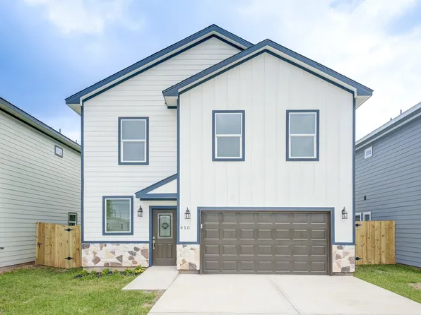 410 N 4th St, Beasley, TX 77417