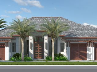 2225 Crayton Rd, Naples, FL 34103