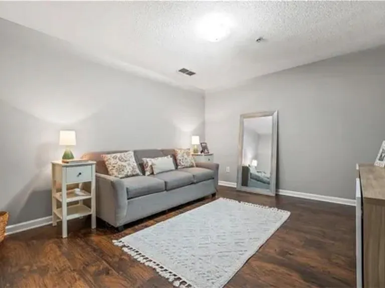615 Market Place Ln — Photo 24