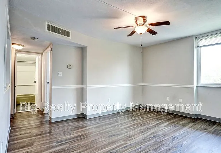 3323 Forest Ln #D-15 — Photo 7