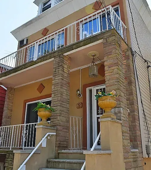69 Congress St #2 — Photo 13