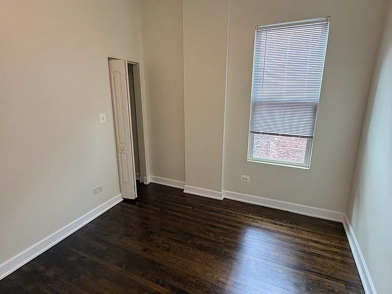 1541 S Central Park Ave #2A — Photo 3