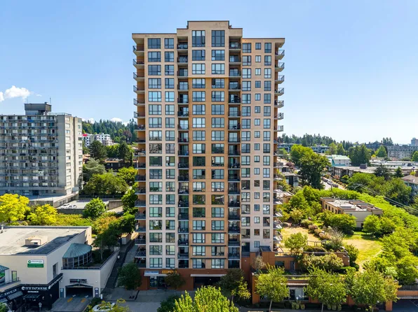 511 Rochester Ave #408, Coquitlam, BC V3K 0A2