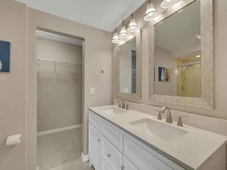 3206 S Lakeview Cir #1105 — Photo 18