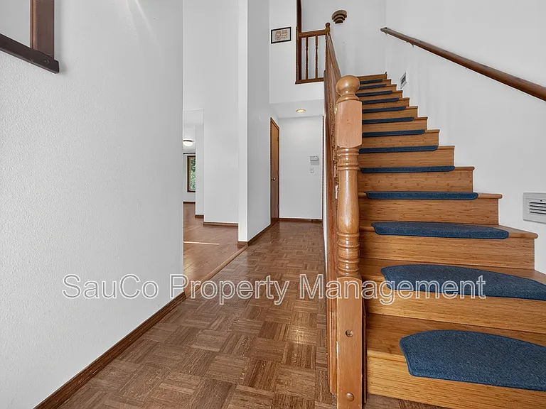 1587 NE 57th Ave — Photo 18