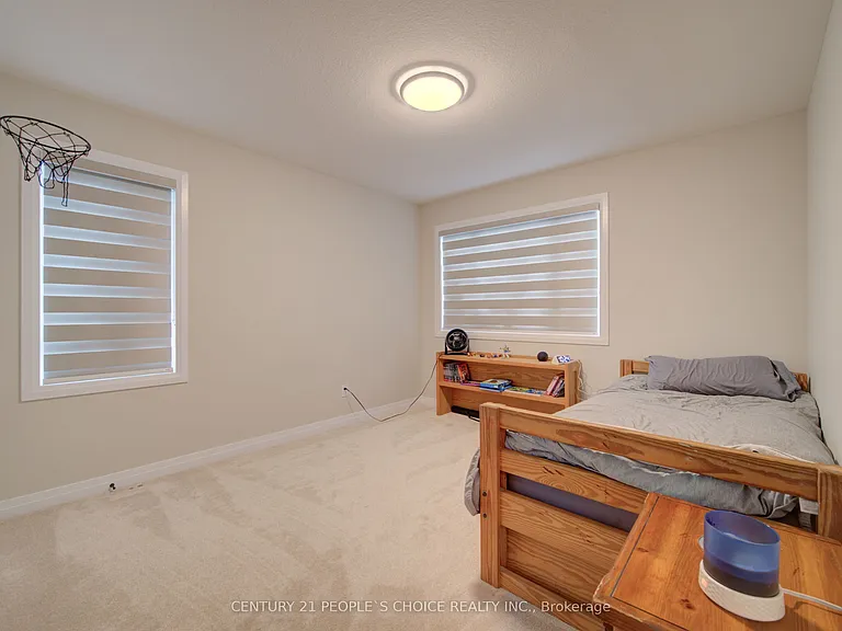 377 Bradshaw Dr — Photo 30